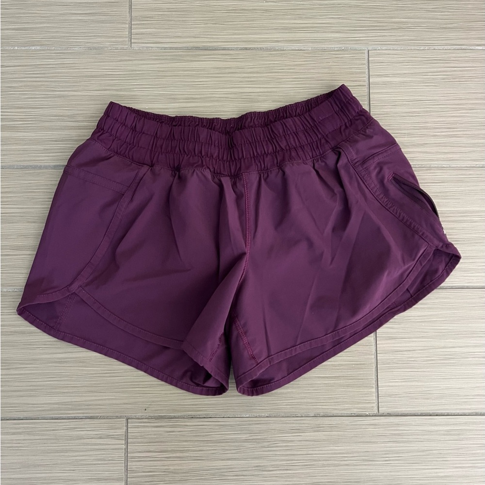 Lululemon track that shorts